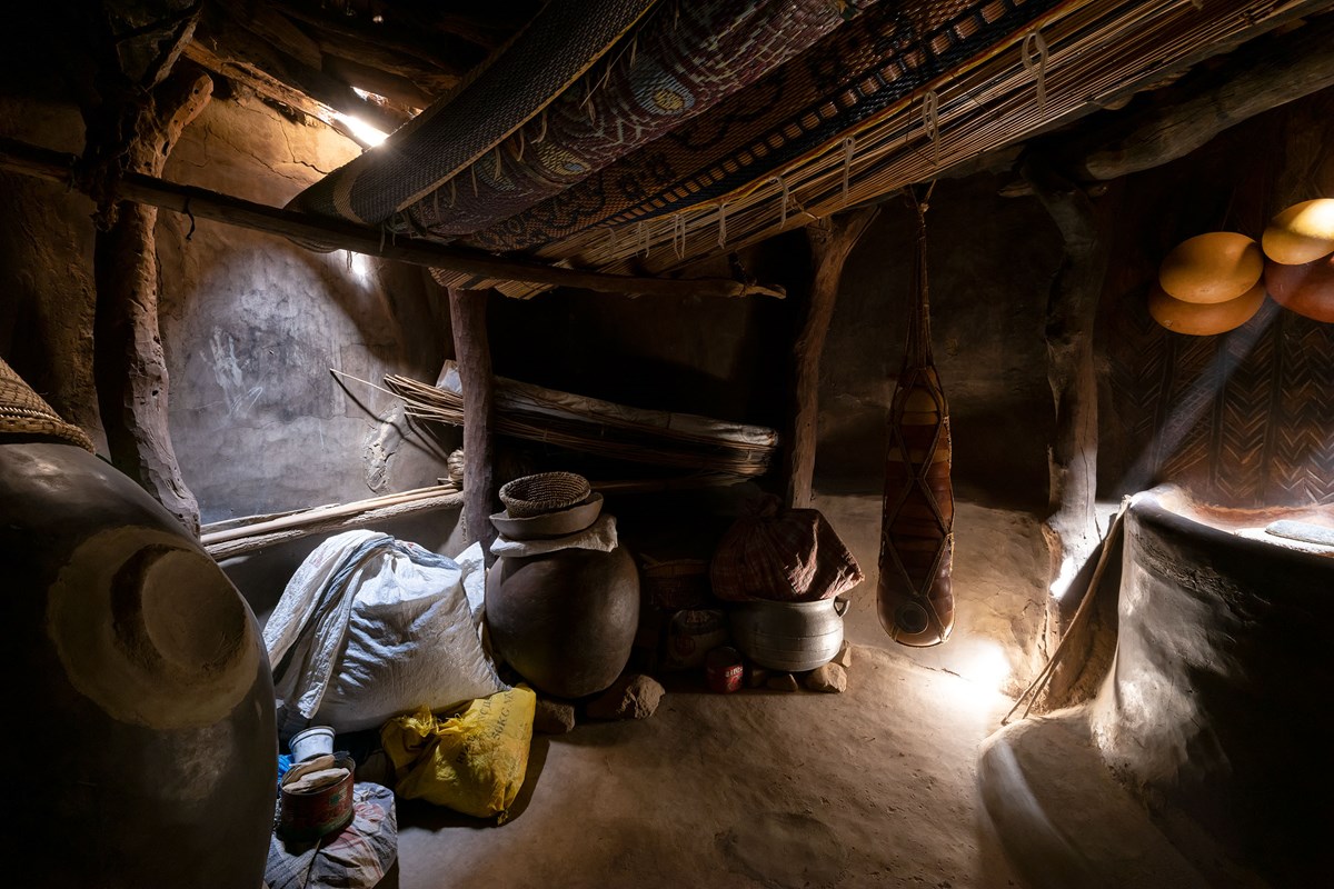 Interior, Tiébélé, southeastern Burkina Faso. Photo by Iwan Baan.